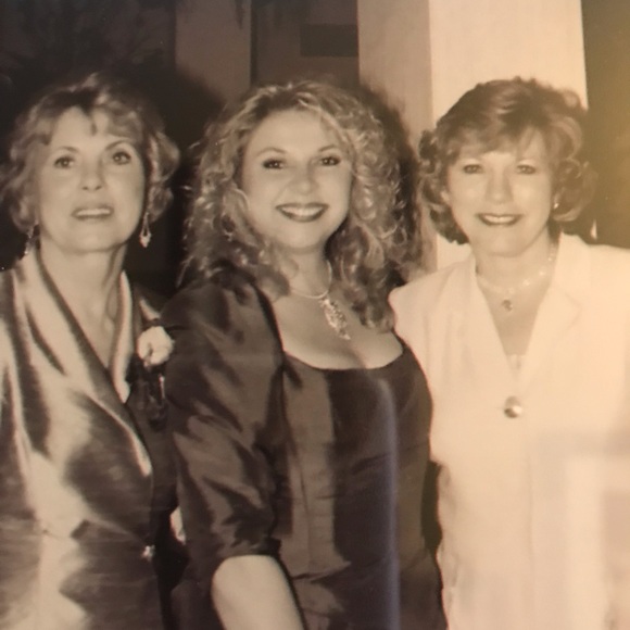 Meet your Posher, Kim - Picture 1 of 1